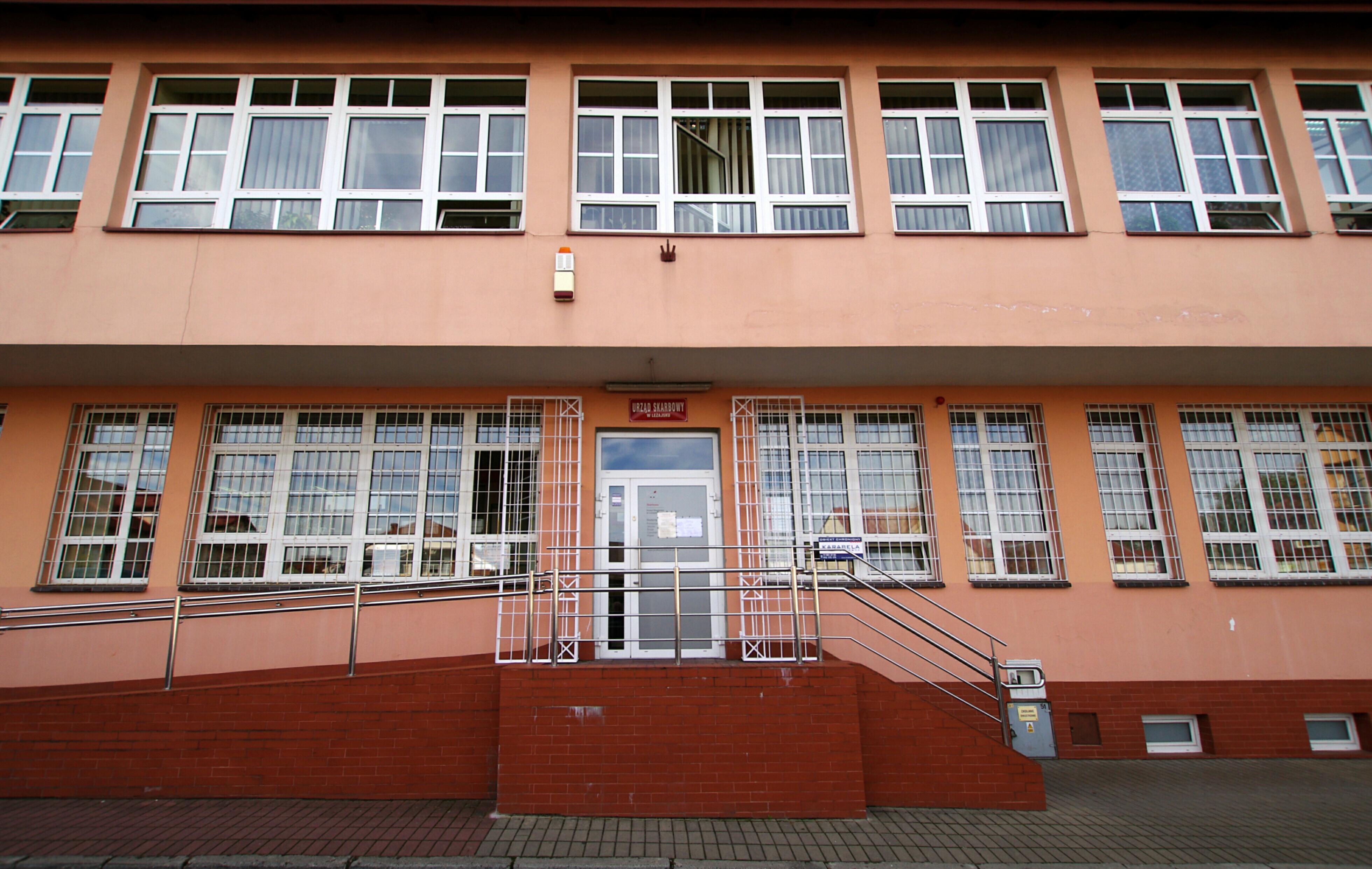 Na zdjęciu budynek Urzędu Skarbowego w Leżajsku